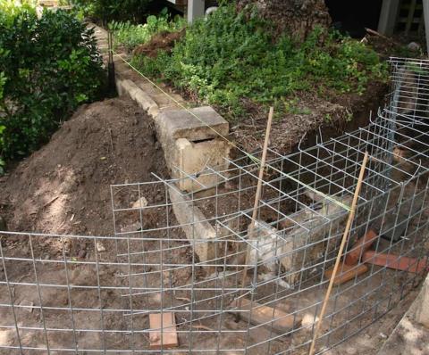 an arch from a gabion 9